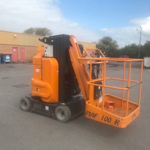 pre-owned-piaf-1000r-self-propelled-vertical-mast-boom-lift-for-sale