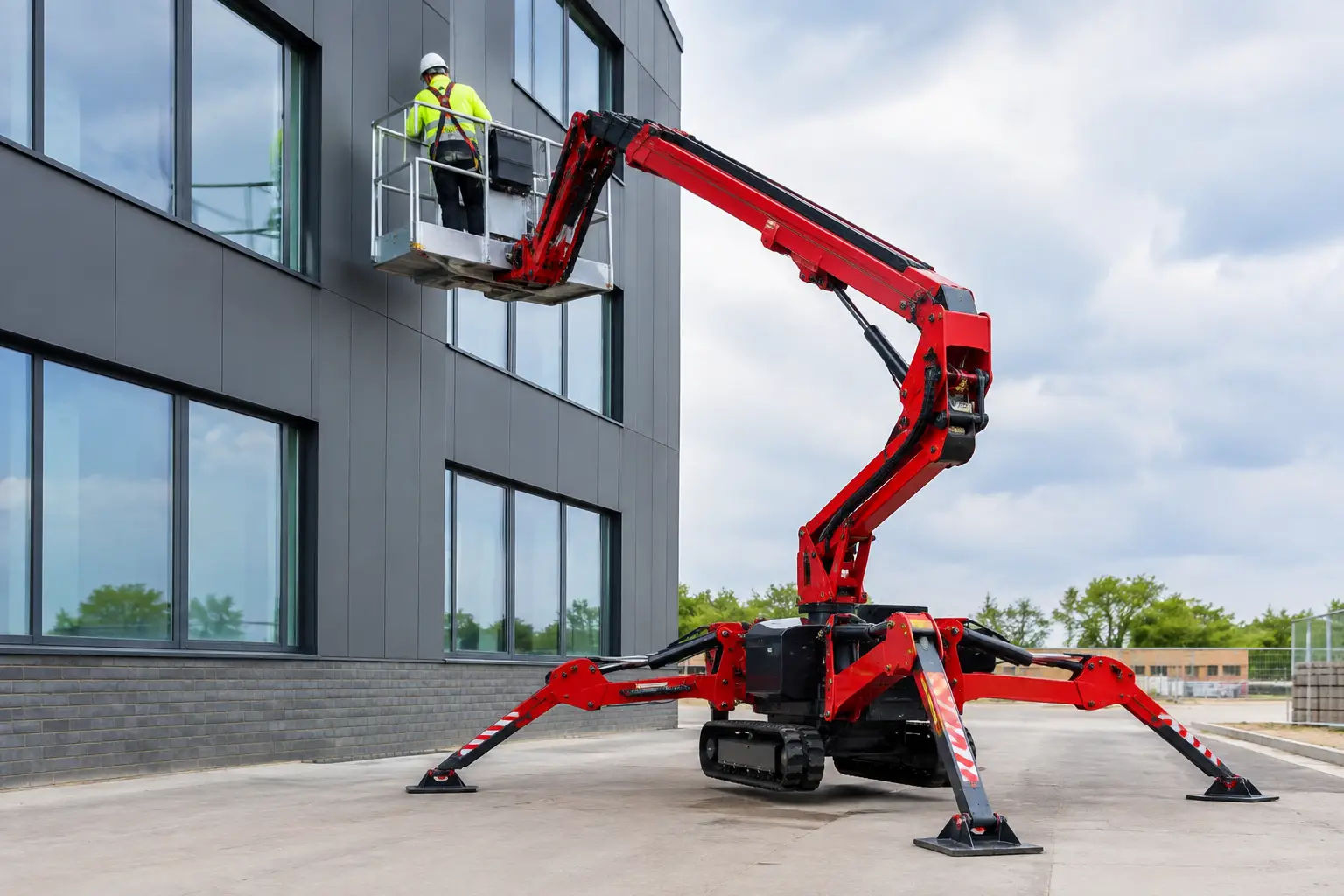 Spider Lifts for Tight and Demanding UK Sites